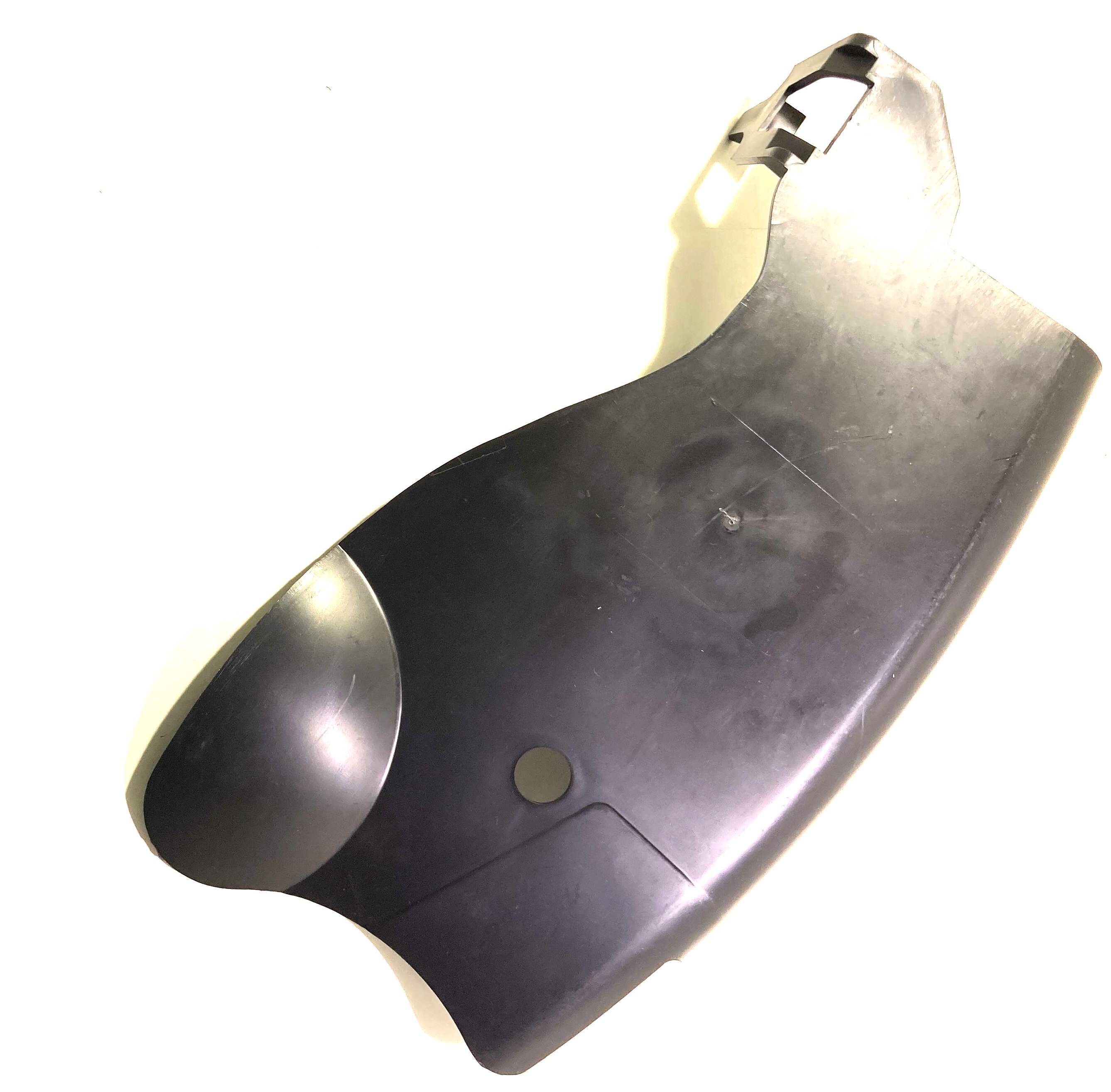 Kryt pravého předního ramene zavěšení Renault Laguna 8200394266