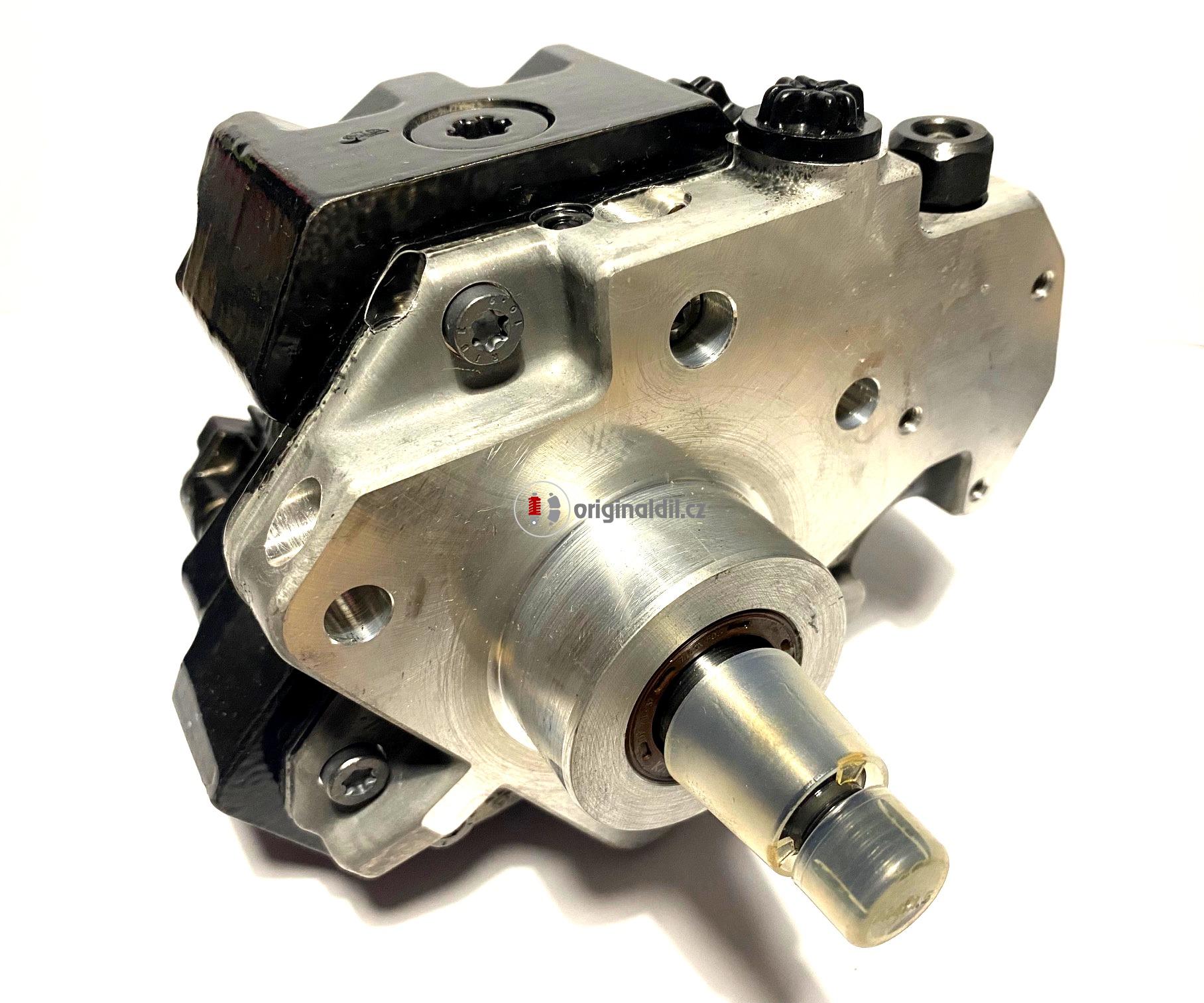 BOSCH Palivové čerpadlo nové 2.8 CRD JEEP OE 0445010084